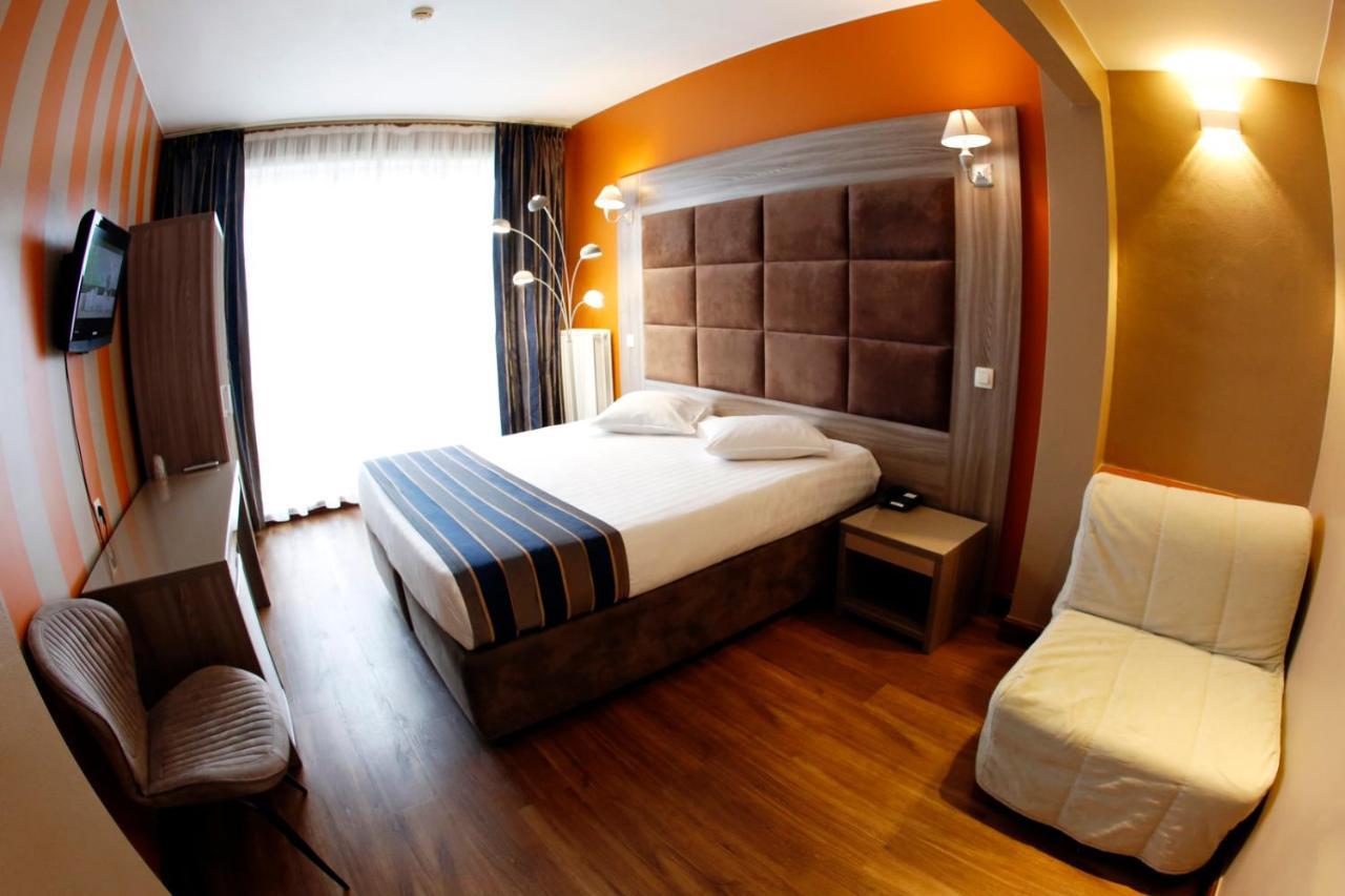 Hotel Midi-Zuid Saint-Gilles Eksteriør bilde