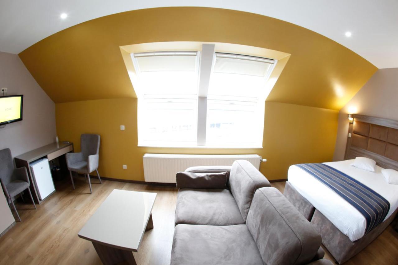 Hotel Midi-Zuid Saint-Gilles Eksteriør bilde
