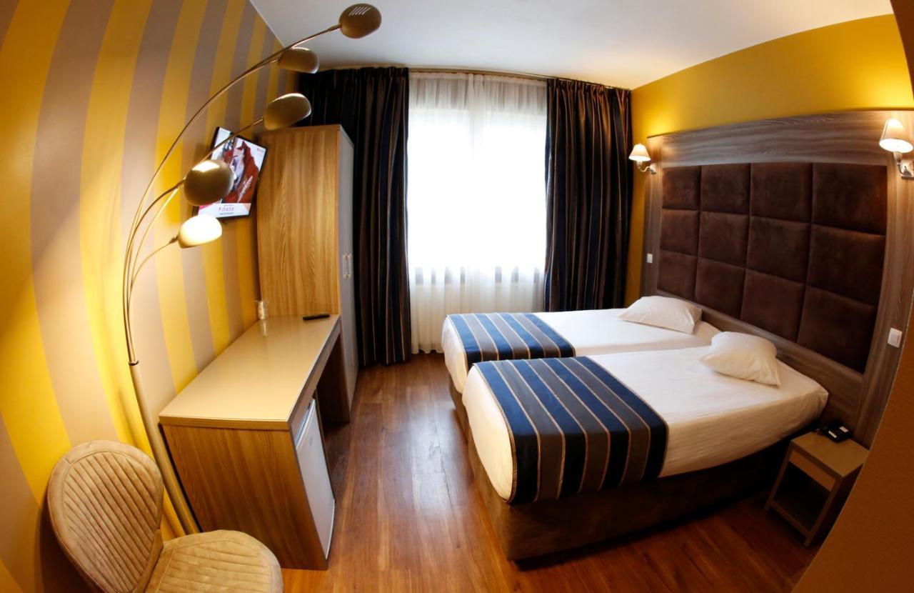 Hotel Midi-Zuid Saint-Gilles Eksteriør bilde