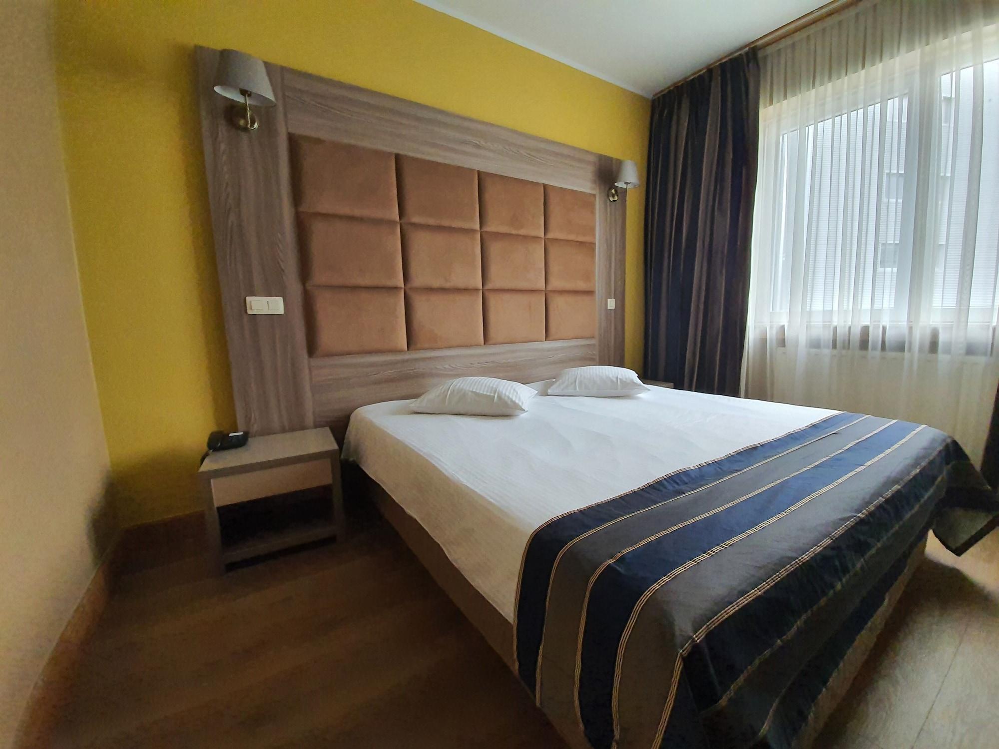 Hotel Midi-Zuid Saint-Gilles Eksteriør bilde