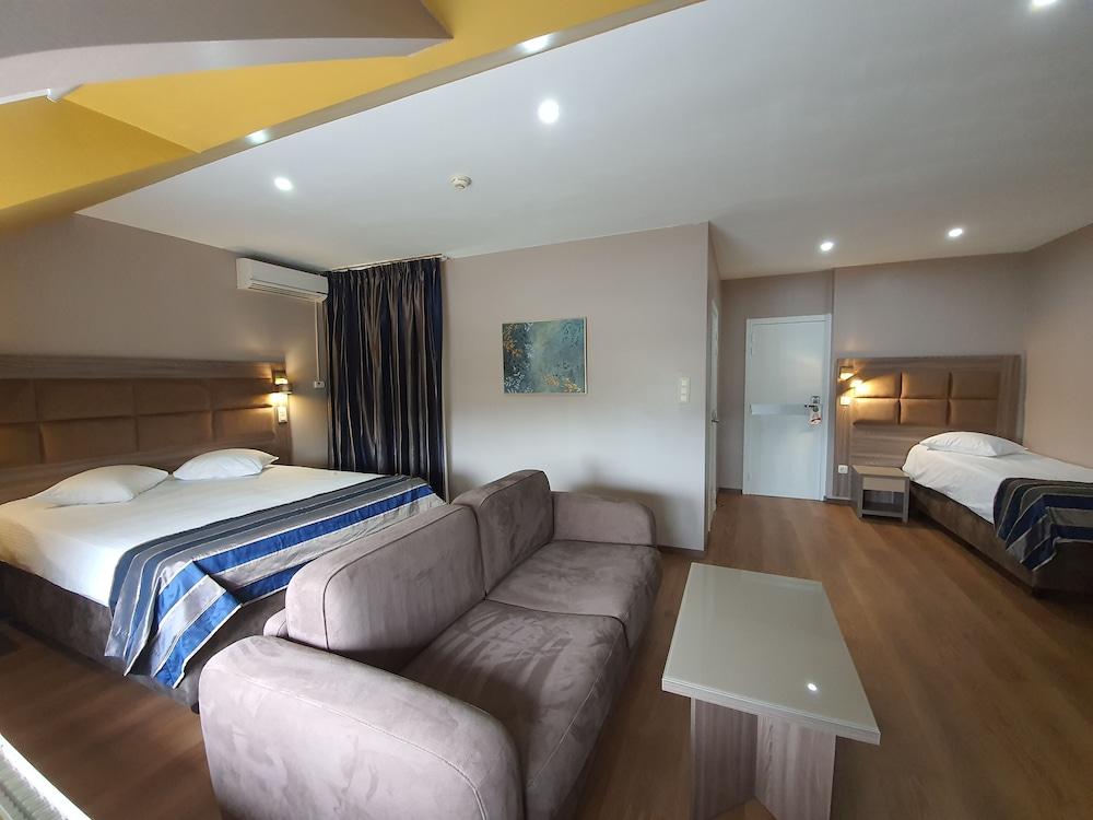 Hotel Midi-Zuid Saint-Gilles Eksteriør bilde