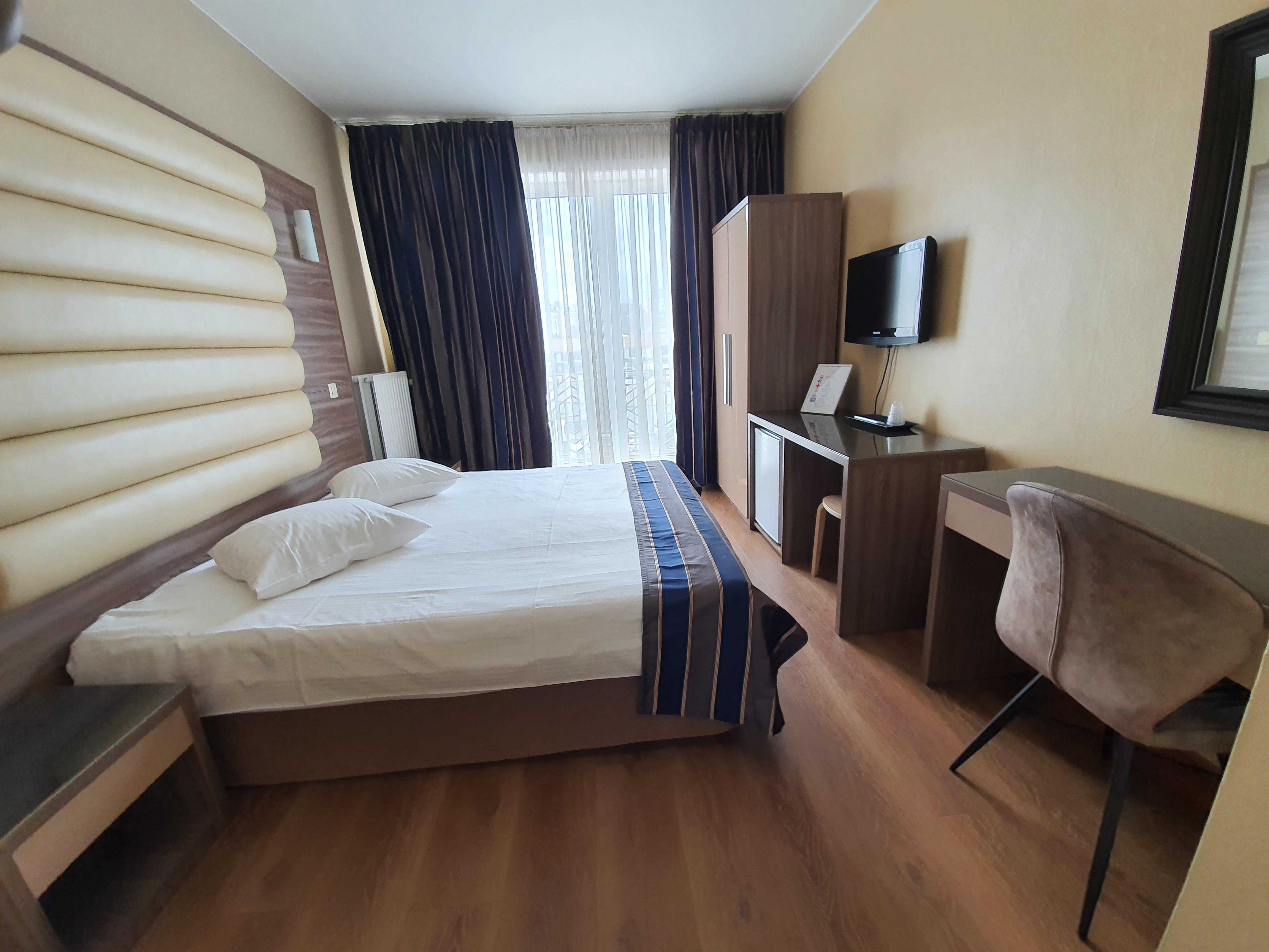 Hotel Midi-Zuid Saint-Gilles Eksteriør bilde