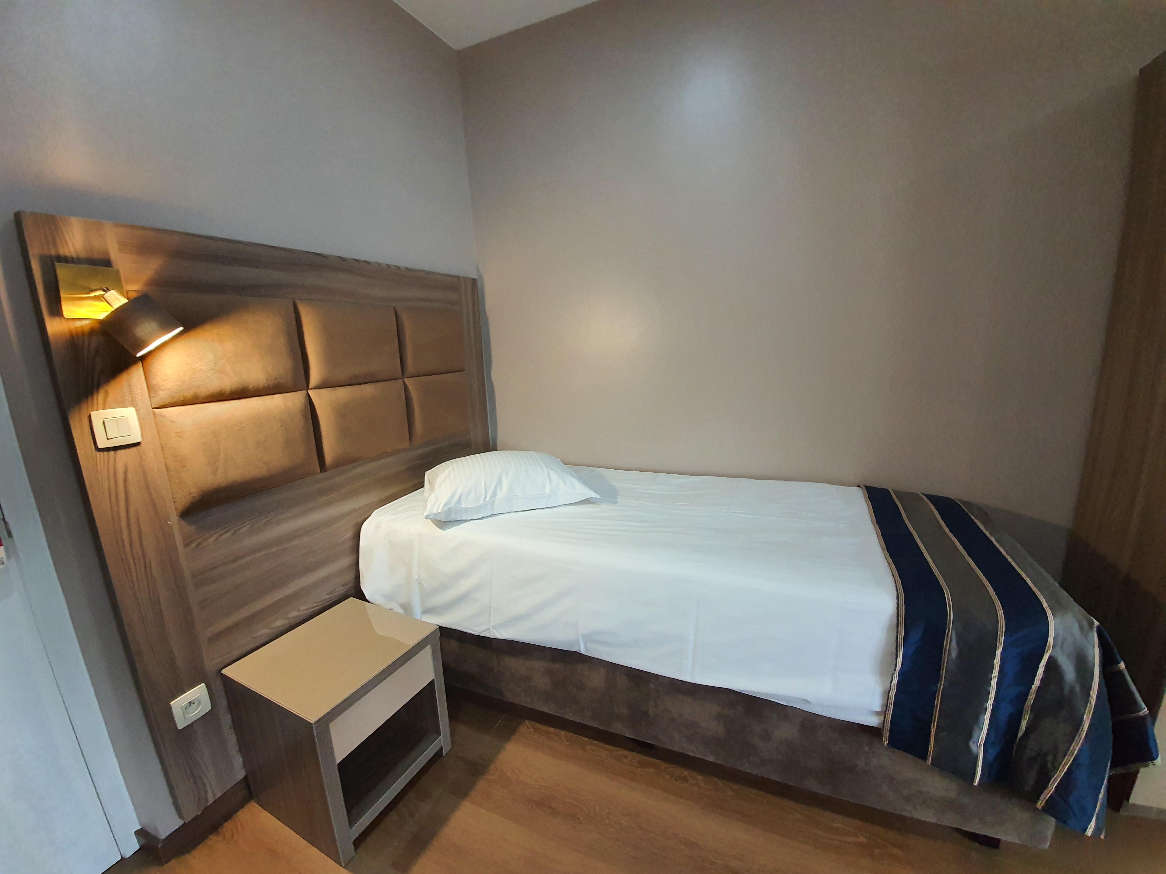 Hotel Midi-Zuid Saint-Gilles Eksteriør bilde