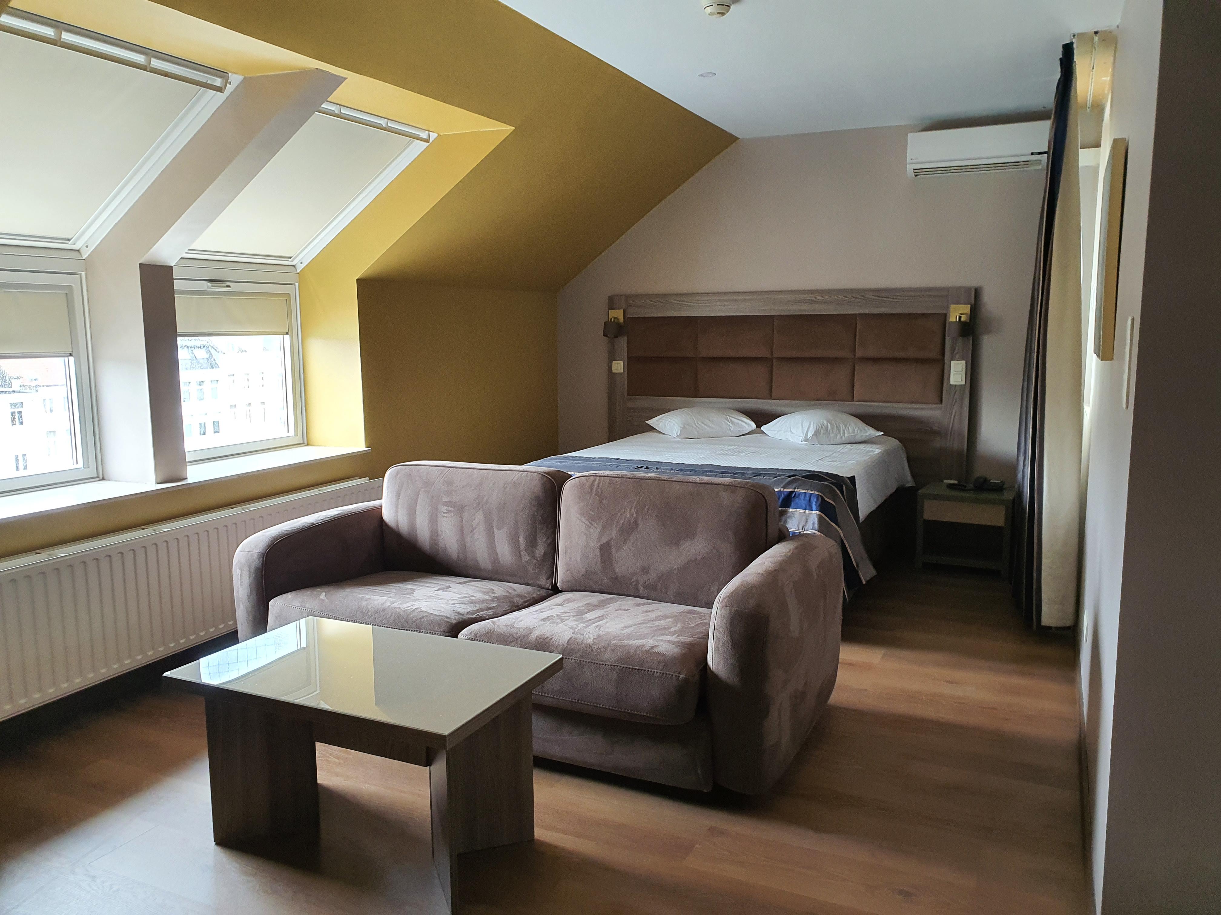 Hotel Midi-Zuid Saint-Gilles Eksteriør bilde