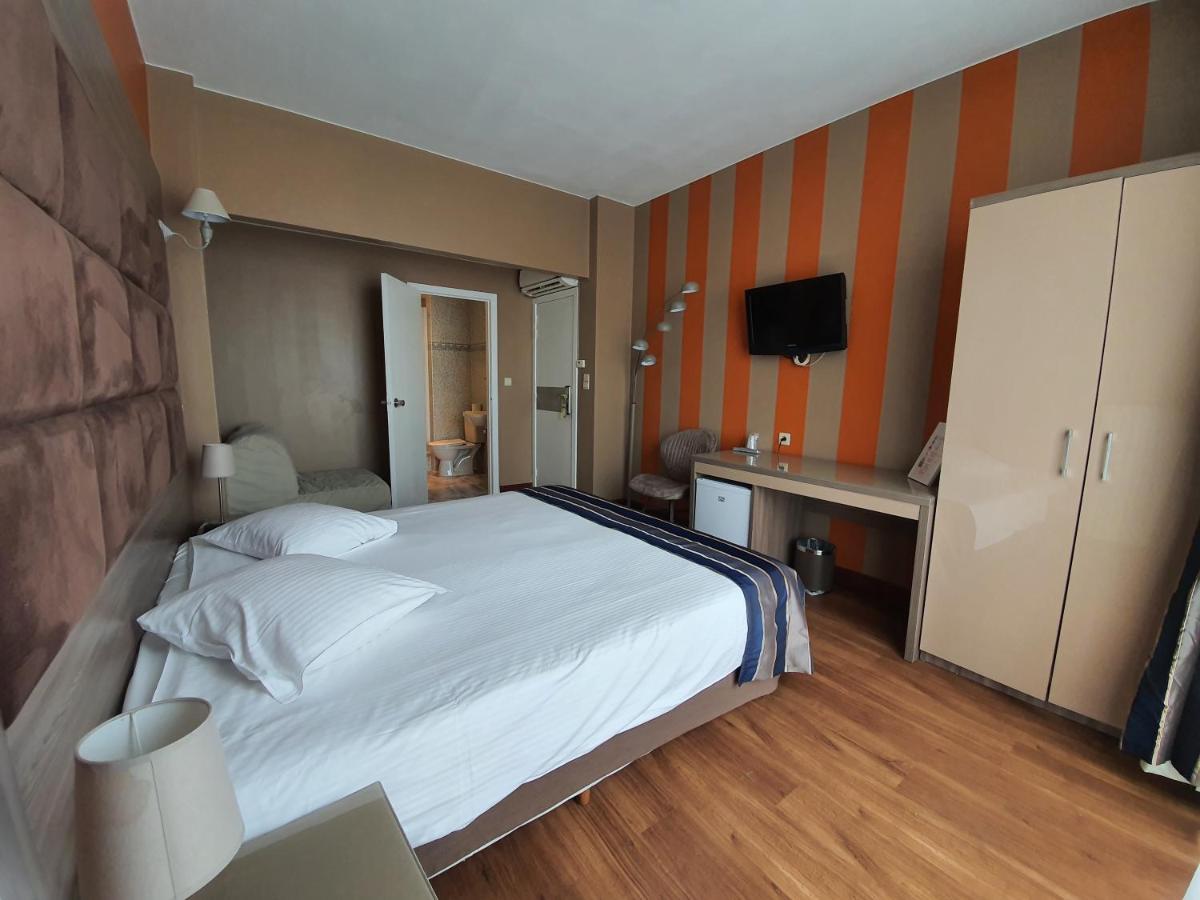 Hotel Midi-Zuid Saint-Gilles Eksteriør bilde